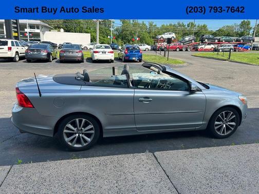 2011 Volvo C70 T5