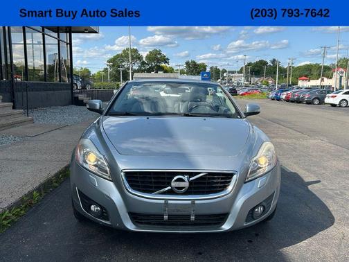 2011 Volvo C70 T5