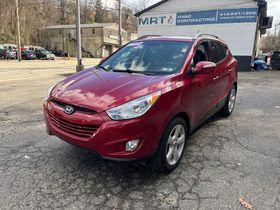 Garnet Red 2013 Hyundai TUCSON GLS