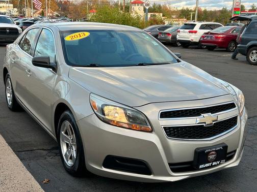 2013 Chevrolet Malibu 1LS