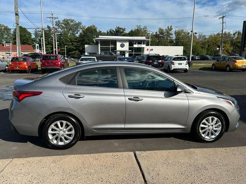2022 Hyundai Accent SEL