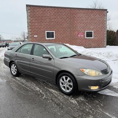 2005 Toyota Camry 