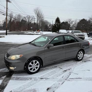 2005 Toyota Camry 