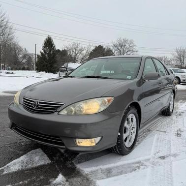 2005 Toyota Camry 