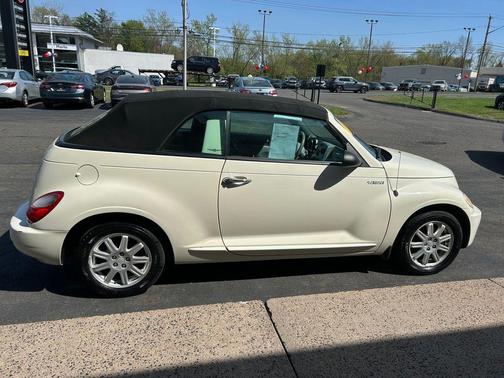 2006 Chrysler PT Cruiser Base