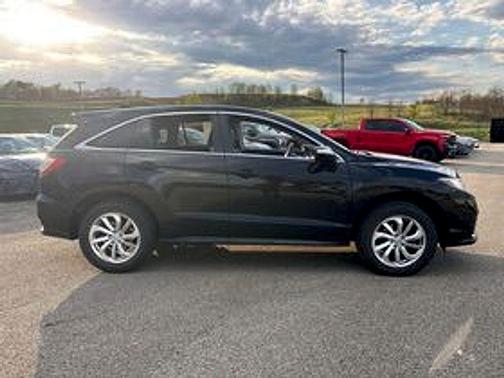 Black 2018 Acura RDX