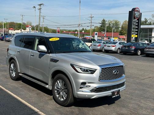 2019 INFINITI QX80 Luxe