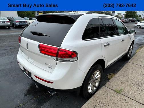 2015 Lincoln MKX Base