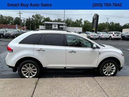 2015 Lincoln MKX Base