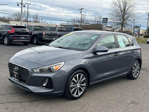 2018 Hyundai Elantra GT Base