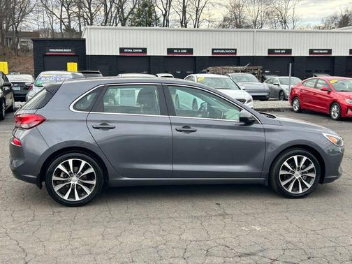 2018 Hyundai Elantra GT Base