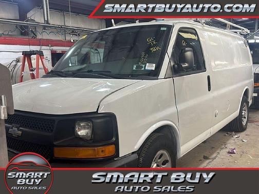Summit White 2012 Chevrolet Express 1500 Work Van