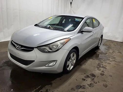 Shimmering Air Silver 2013 Hyundai ELANTRA GLS
