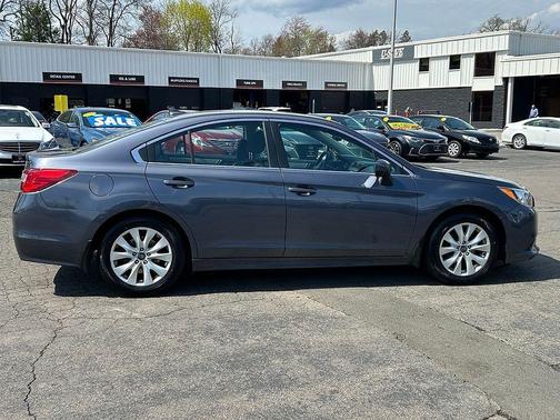 Carbide Gray Metallic 2016 Subaru Legacy 2.5i Premium