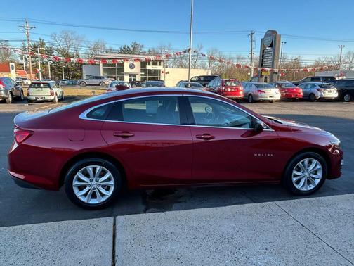 2024 Chevrolet Malibu LT