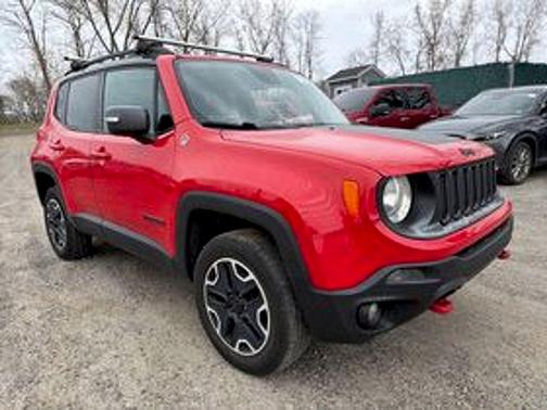 Colorado Red 2017 Jeep Renegade Trailhawk