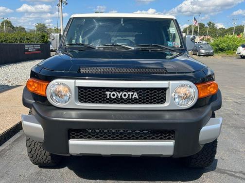2011 Toyota FJ Cruiser Base