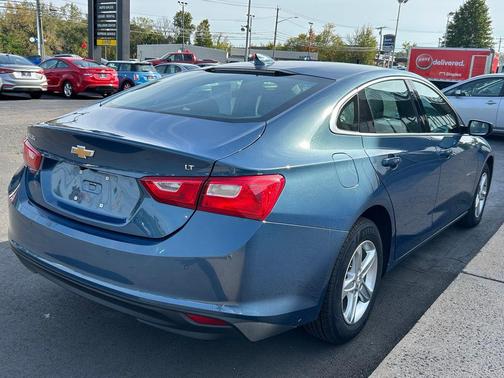 2024 Chevrolet Malibu LT