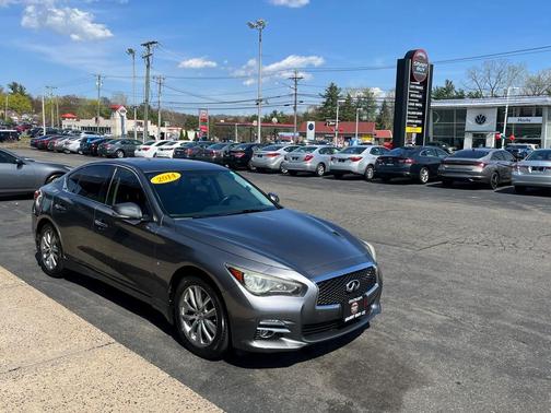 2014 INFINITI Q50 Premium
