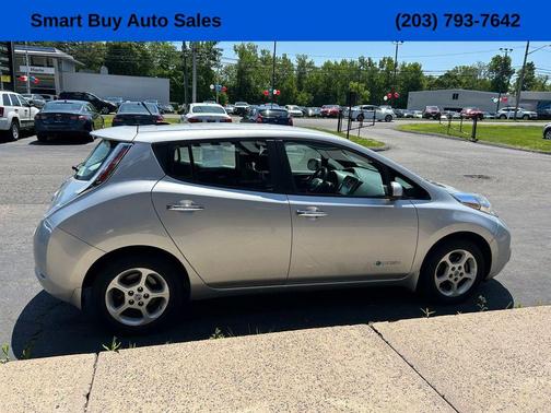 2013 Nissan Leaf SV