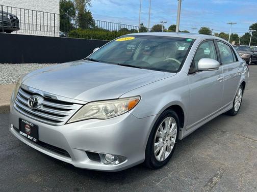 2011 Toyota Avalon 