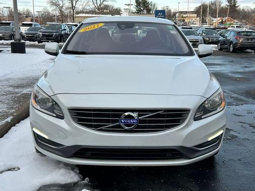 2017 Volvo S60 Inscription T5