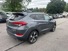 Coliseum Grey 2016 Hyundai TUCSON Limited
