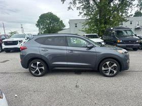 Coliseum Grey 2016 Hyundai TUCSON Limited