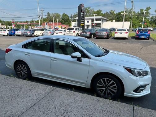 2018 Subaru Legacy 2.5i Premium