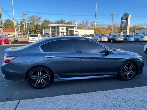 2017 Honda Accord Sport SE