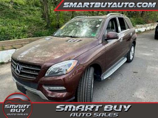 Maroon 2013 Mercedes-Benz M-Class ML 350 4MATIC