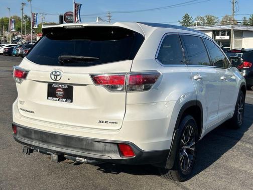 Blizzard Pearl 2016 Toyota Highlander XLE