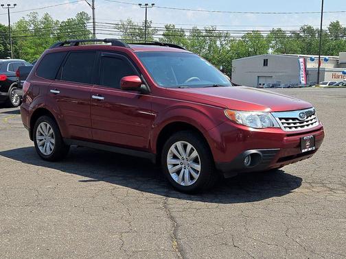 Camellia Red Pearl 2013 Subaru Forester 2.5X Premium