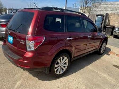 Camellia Red Pearl 2013 Subaru Forester 2.5X Premium