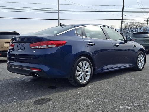 2017 Kia Optima EX