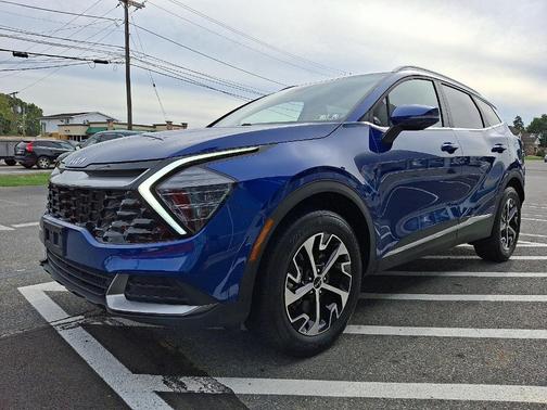 2024 Kia Sportage EX