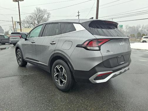 2024 Kia Sportage LX