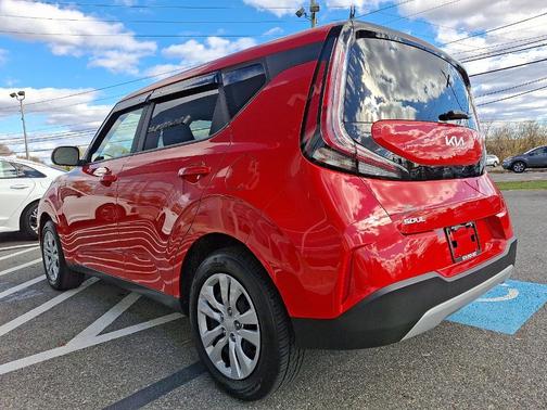 2023 Kia Soul LX