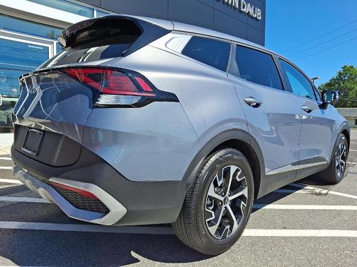 2025 Kia Sportage EX