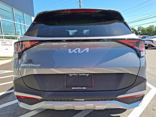 2025 Kia Sportage EX