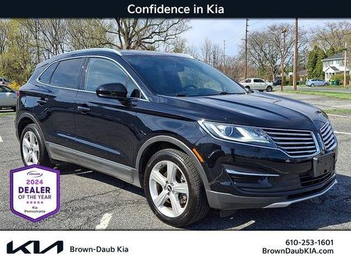 Velvet 2018 Lincoln MKC Premiere