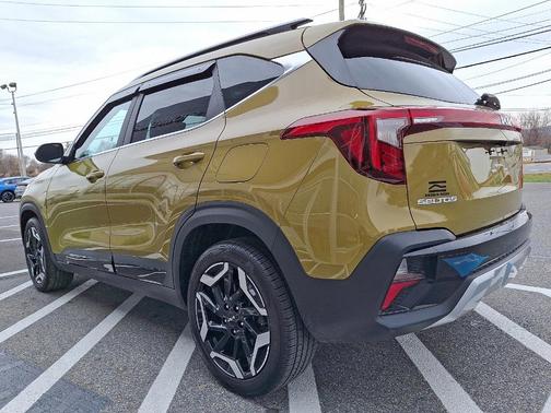 2024 Kia Seltos SX