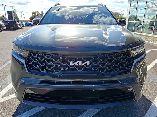 2022 Kia Sorento S