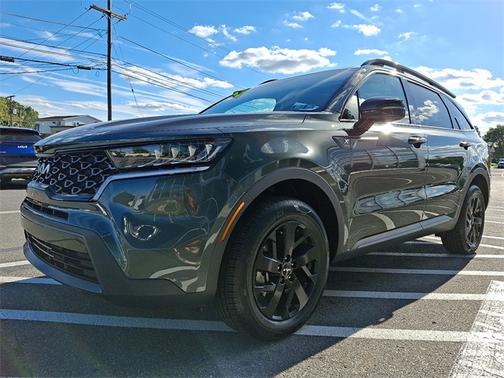 2022 Kia Sorento S