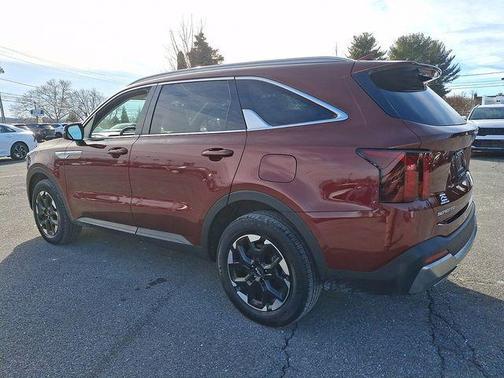 2025 Kia Sorento S