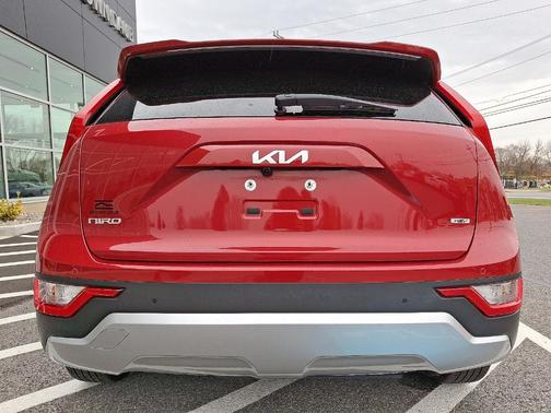 2023 Kia Niro EX