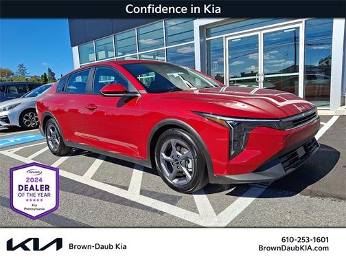 2025 Kia K4 LXS