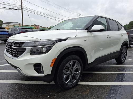 2024 Kia Seltos LX