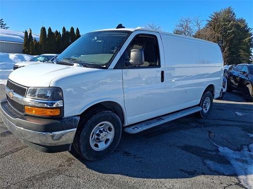 2024 Chevrolet Express 2500 Work Van
