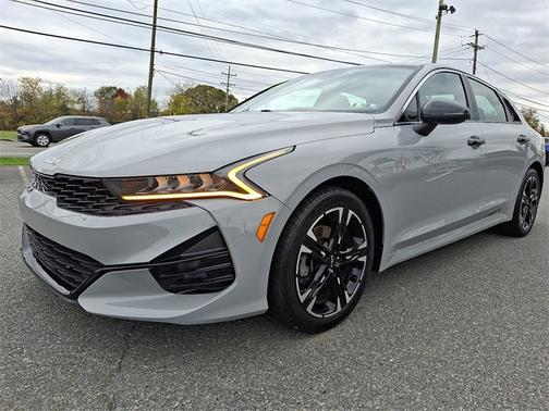 2022 Kia K5 GT-Line